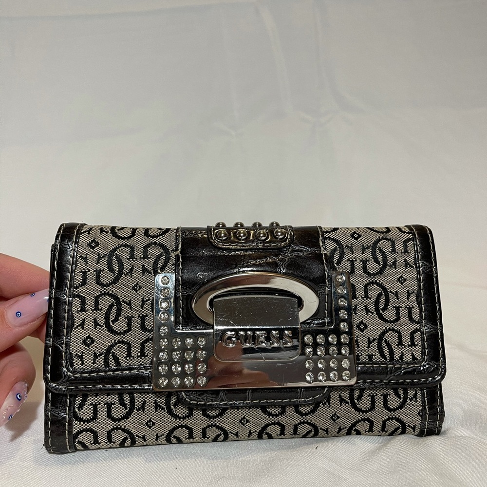 Vintage Guess Wallet